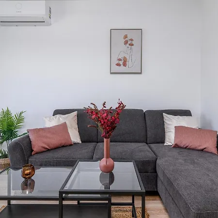 Lovely Apartment In Rovinj With Wifi