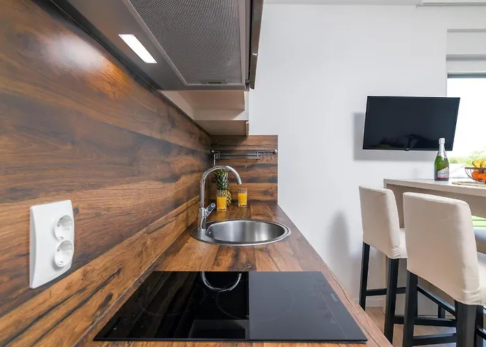 1 Bedroom Awesome In Daire