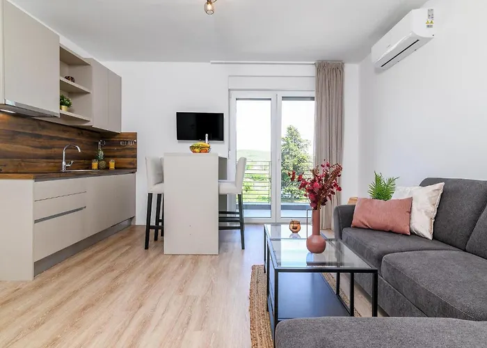1 Bedroom Awesome In Rovinj